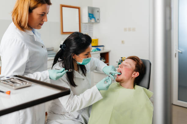 Best Emergency Tooth Extraction in Humboldt, KS